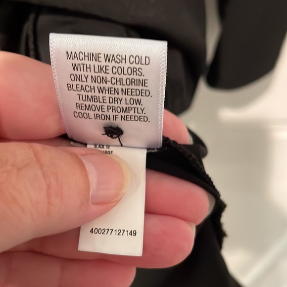 XXL beautiful black button up top - Picture 5 of 6